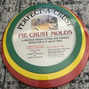 Pie Crust Molds